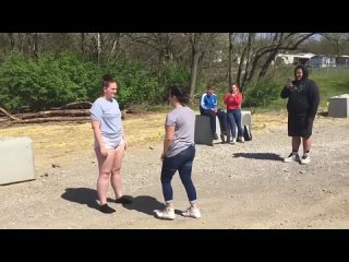 top crazy girl fight on the road   girl battle
